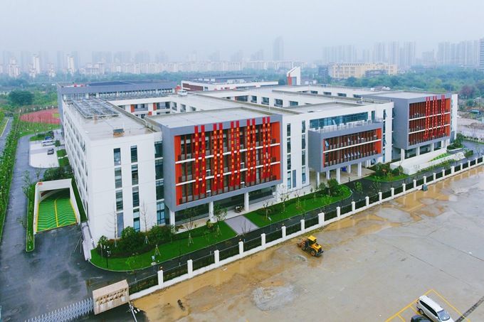 js33333��ɳ��·���(�й���)���޹�˾����