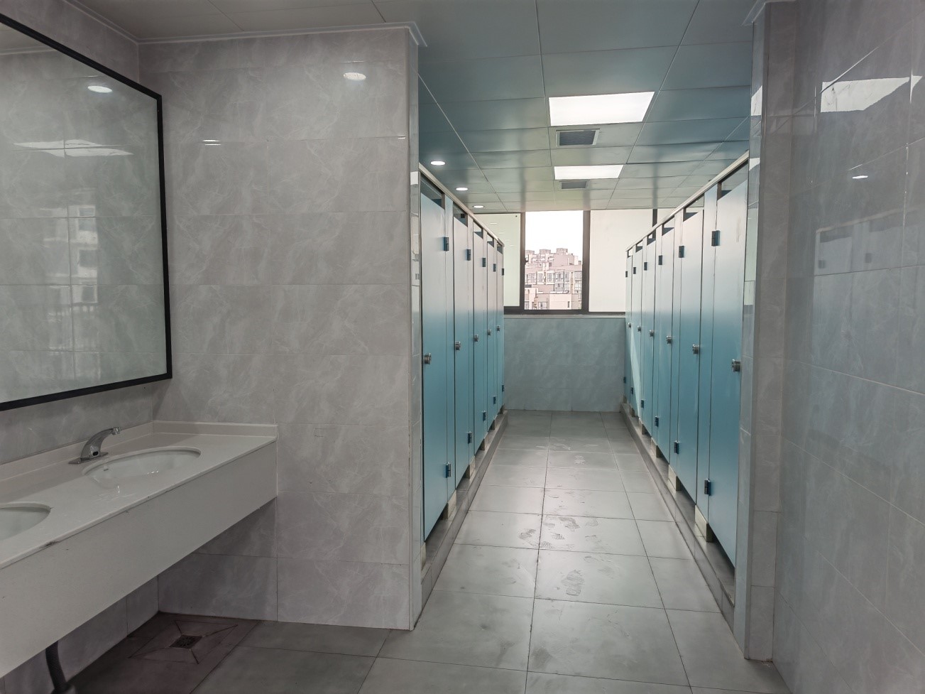 20230731104419259 ÕâËùÖÐѧҲÒÑÍ깤 Ò»´ó²¨Êµ¾°Í¼ÆØ¹â