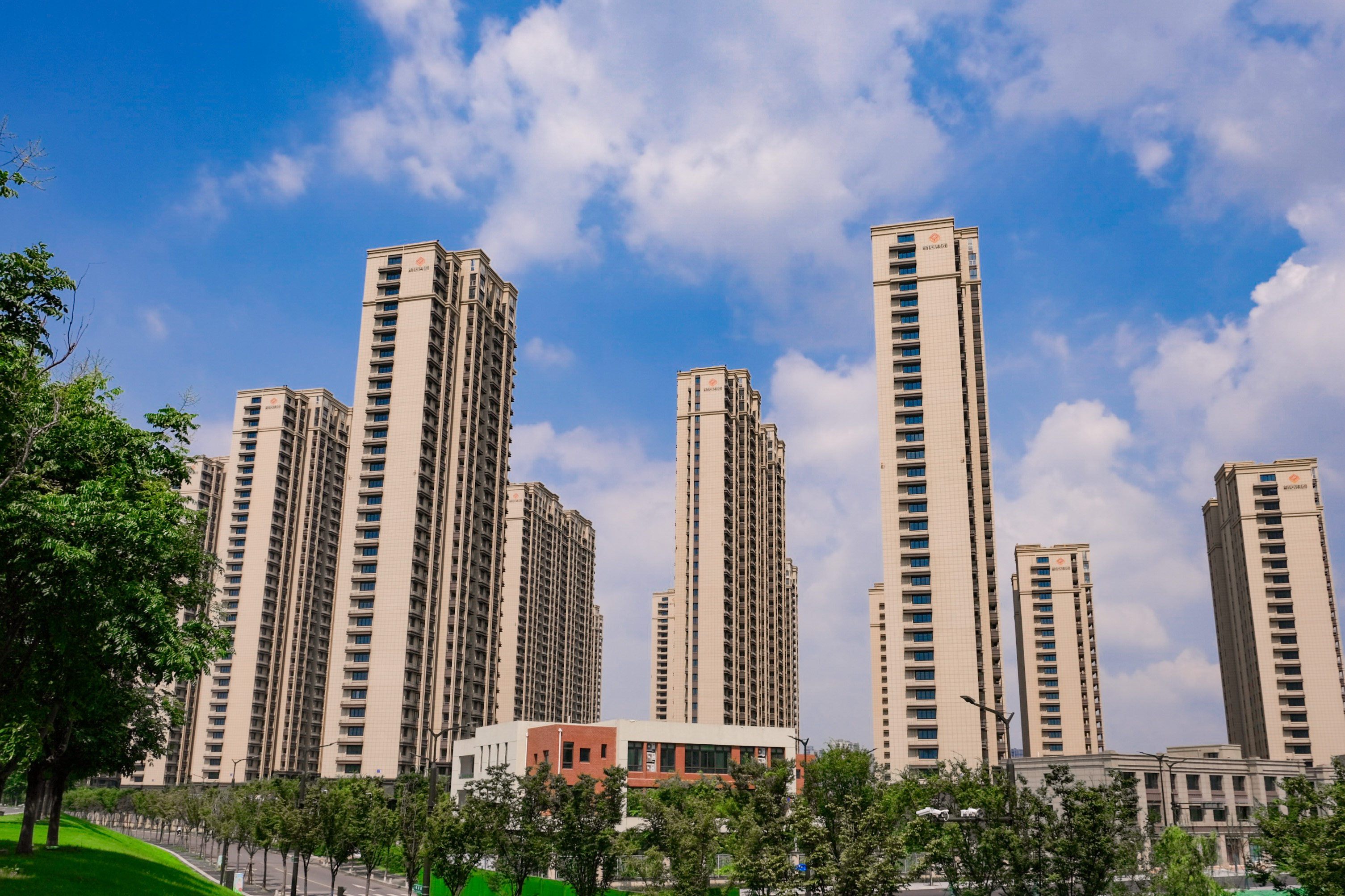 js33333��ɳ��·���(�й���)���޹�˾����